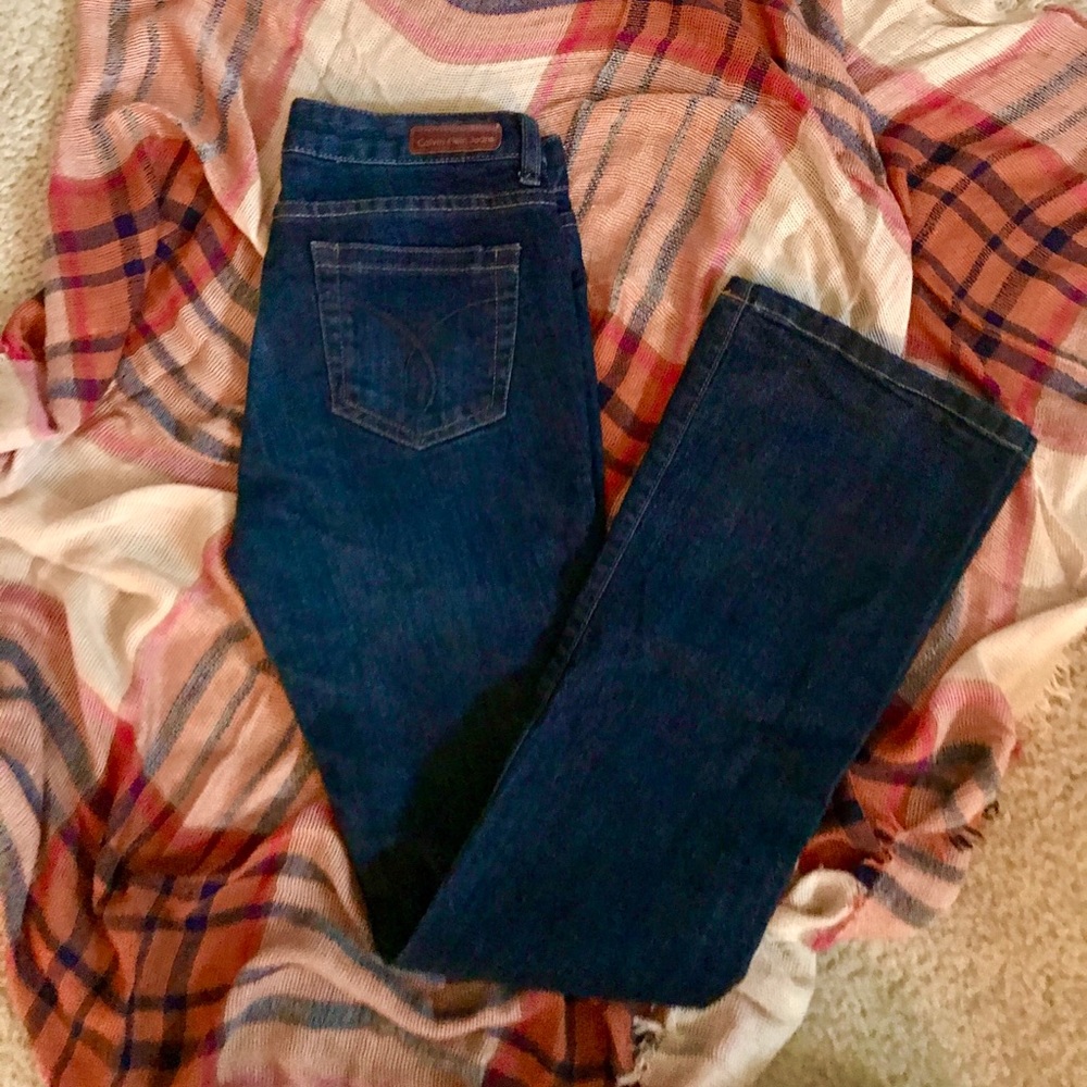Calvin Klein Jeans - Picture 2 of 4